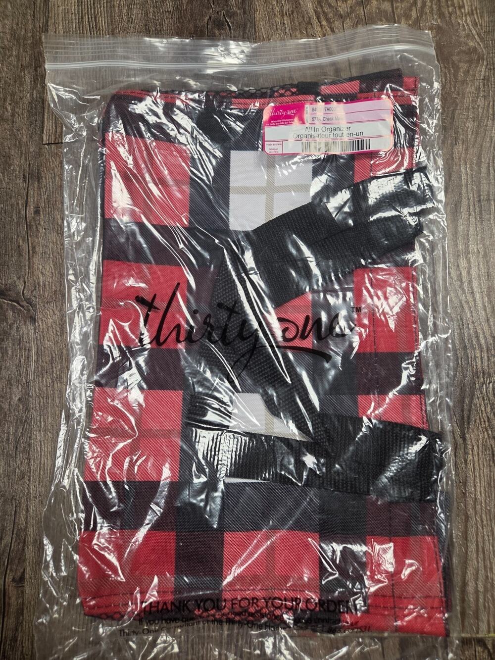 Thirty One All In One Organizer 577A Checkmate Christmas Holiday NEW IN BAG